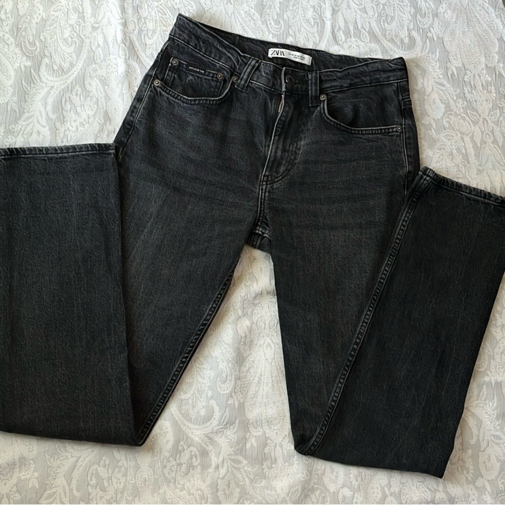 Zara Men's Dark Gray Straight Jeans